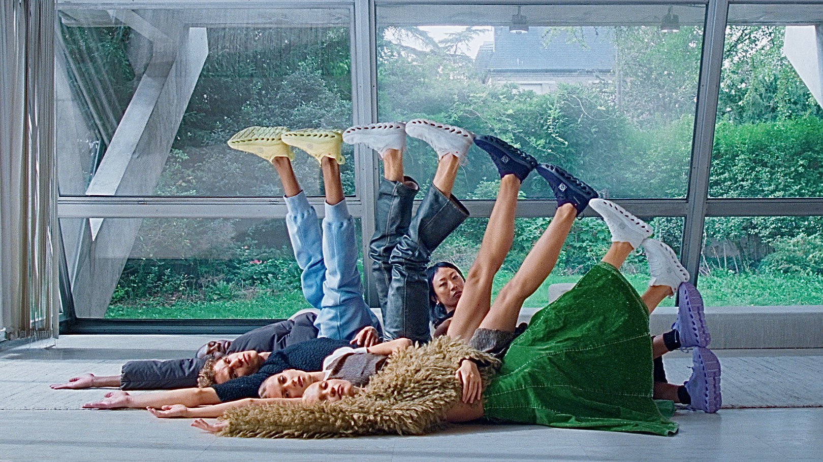 Loewe X On Running, La Marche Bleue