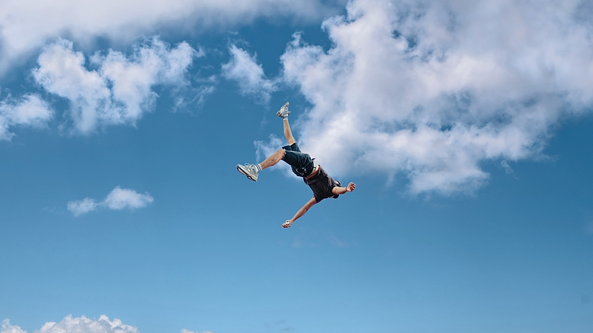 Disclosure, She’s Gone, Dance On